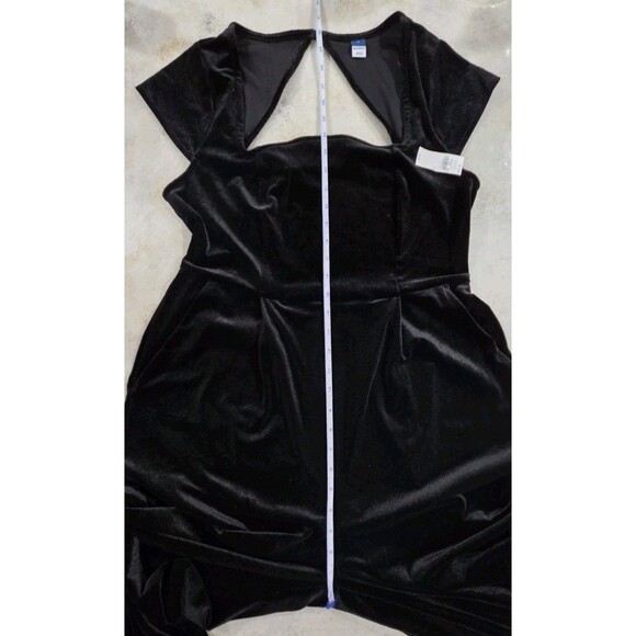 Fit & Flare Velvet Holiday Open Back Wide Leg Black Jumpsuit Old Navy Women's L - Picture 11 of 15